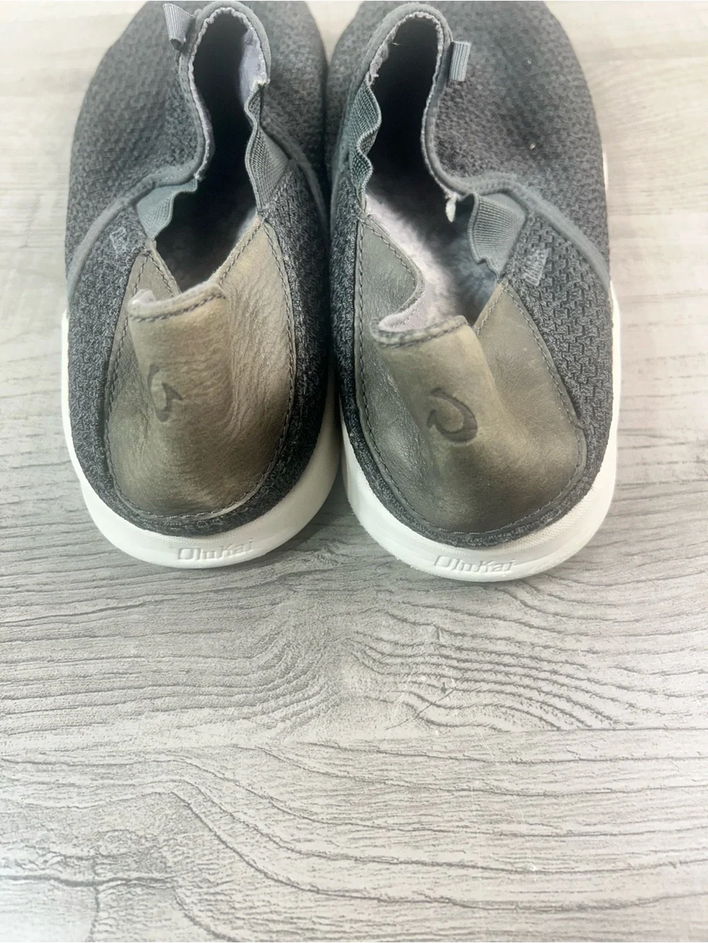 OluKai Men’s Gray Mesh Slip-On Comfort Sneakers Shoes Size 12